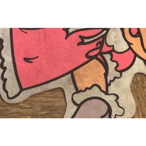 Vintage BABY MISS PIGGY 1986 THE MUPPET BABIES LIVE Souvenir Felt Pennant - Picture 5 of 7